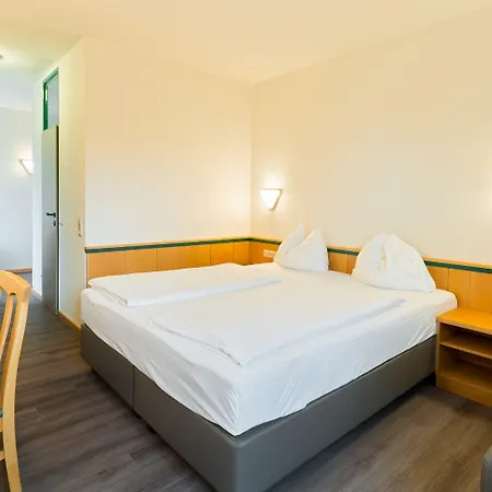 موتيل Motel Baden 3*