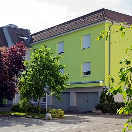 Motel Baden 3*